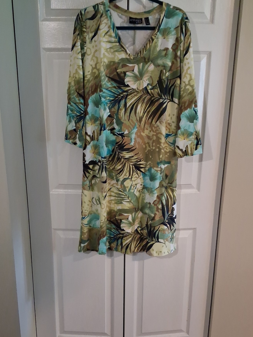 Attitudes by Renee Olive and Teal Tropical Floral V-Neck Long Sleeve Dress